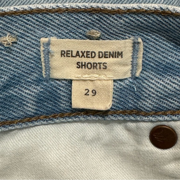 Madewell Relaxed Denim Shorts in Cedarcroft Wash 29 - Picture 8 of 15
